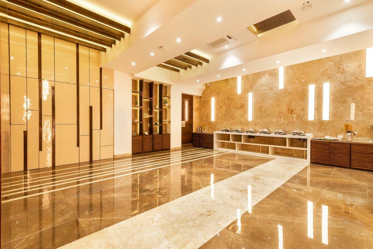 Hotel Wego Bombay Exterior foto
